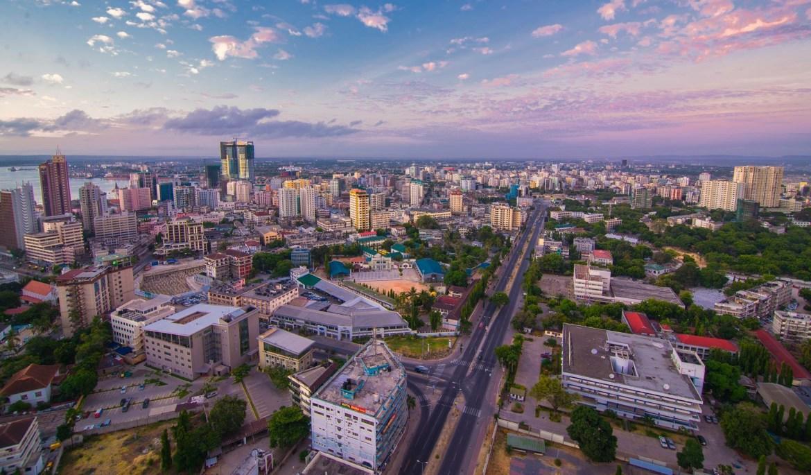 Urban Rose Hotel & Apartments Дар ес Саалам Екстериор снимка